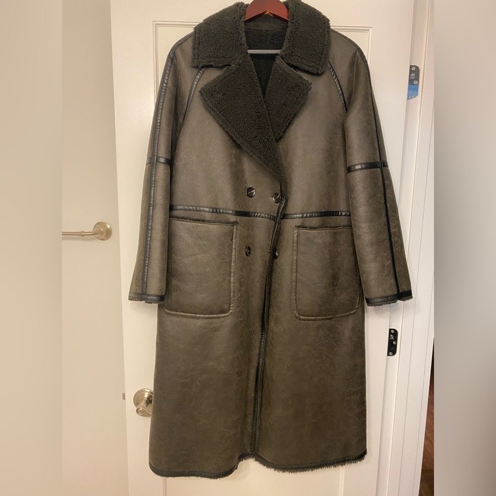 ZARA shearling coat, reversible, size M-L, chocolate brown, NEVER WORN